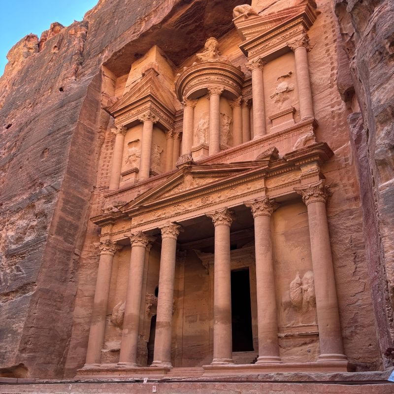 Full unobstructed view of the Treasury in Petra, Jordan with no crowds in front
