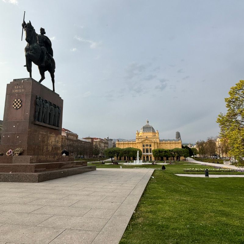 King Tomislav statue with the Art Pavilion in Zagreb, Croatia.